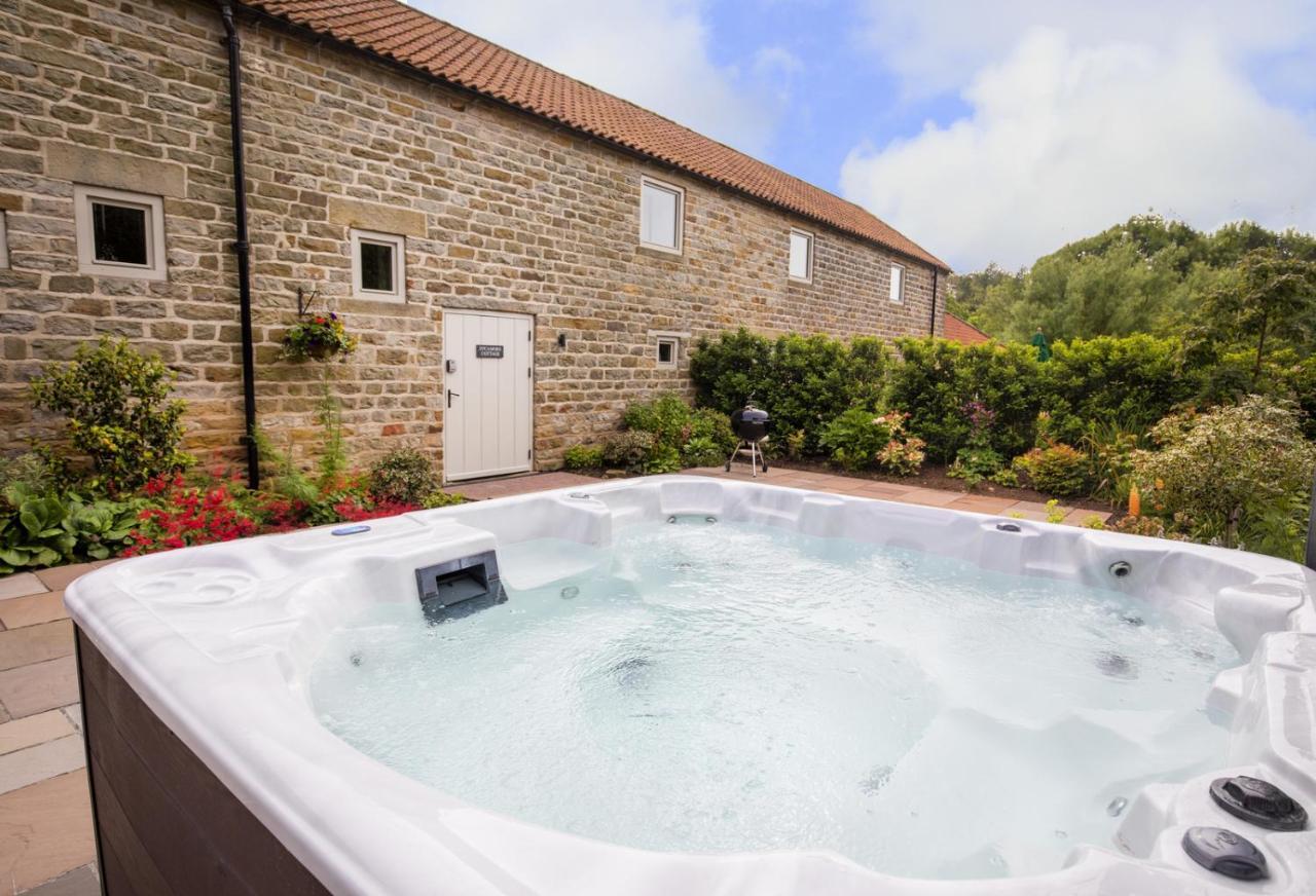 Thirley Cotes Farm Cottages 斯卡伯勒 外观 照片