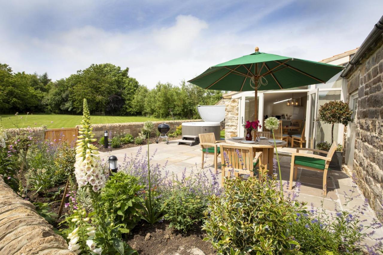 Thirley Cotes Farm Cottages 斯卡伯勒 外观 照片