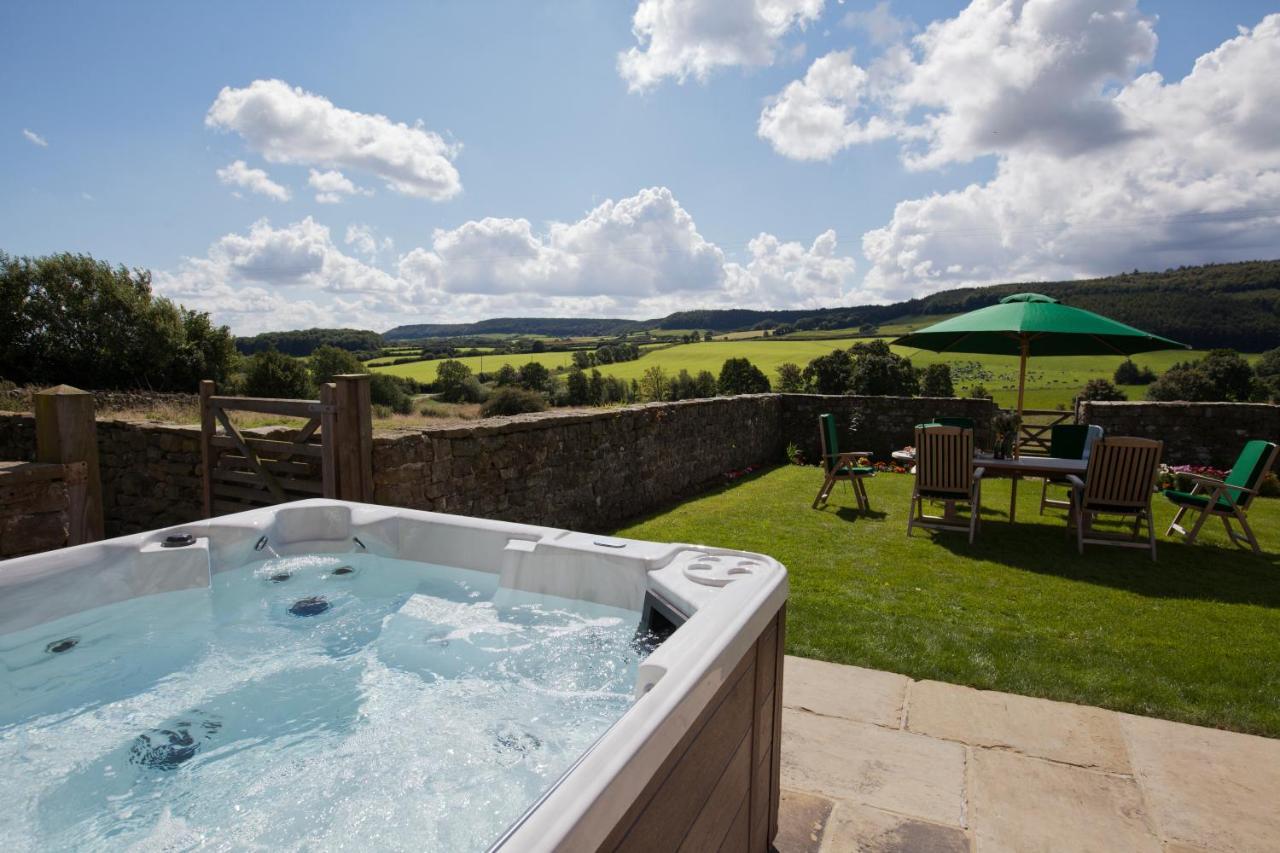 Thirley Cotes Farm Cottages 斯卡伯勒 外观 照片